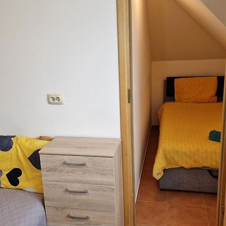 Apartament Pokoje Vanessa z basenem Olsztyn  Zewnętrze zdjęcie