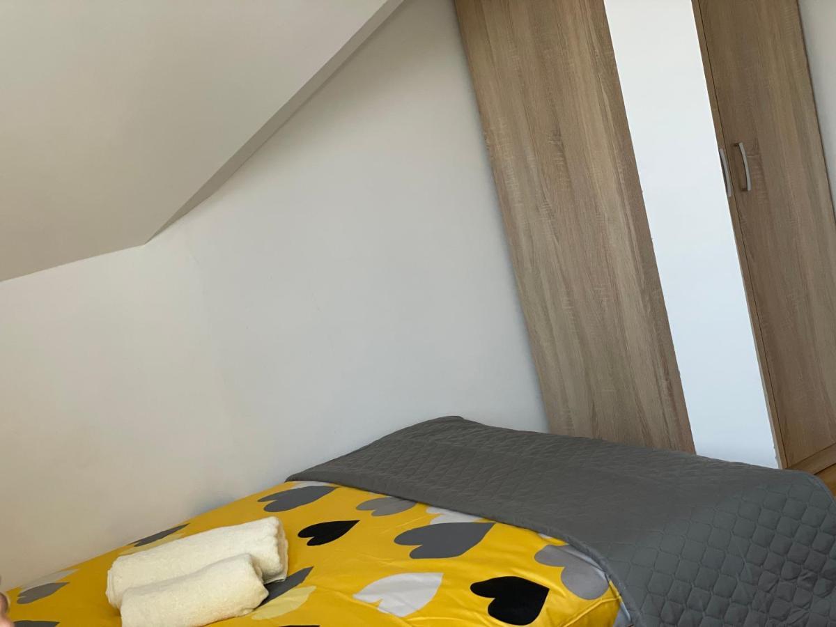 Apartament Pokoje Vanessa z basenem Olsztyn  Zewnętrze zdjęcie