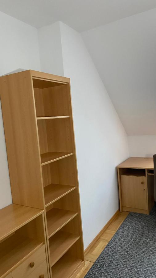 Apartament Pokoje Vanessa z basenem Olsztyn  Zewnętrze zdjęcie